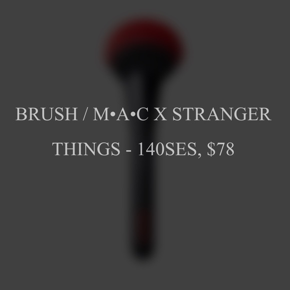 MAC Stranger Things 140SES Synthetic Full Fan Brush - Brand New In Package - Picture 10 of 13